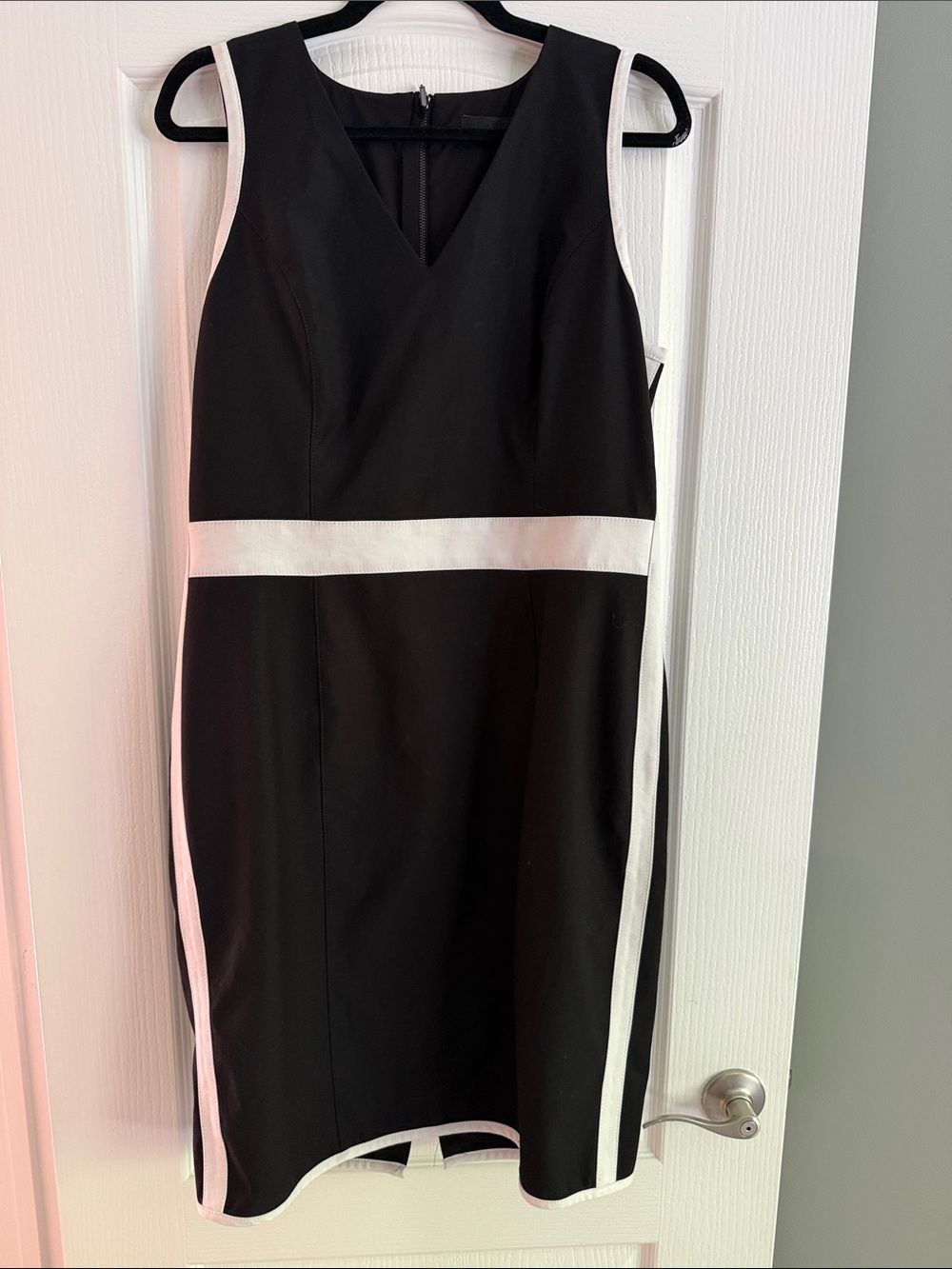 White House Black Market Black & White Sheath Midi Dress